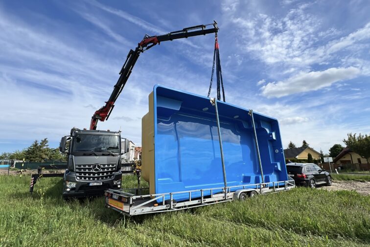 Instalace bazénu s povrchem CrystalCoat.